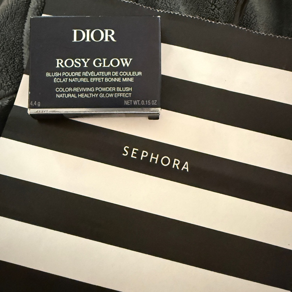 Dior Rosy Glow in Mahogany